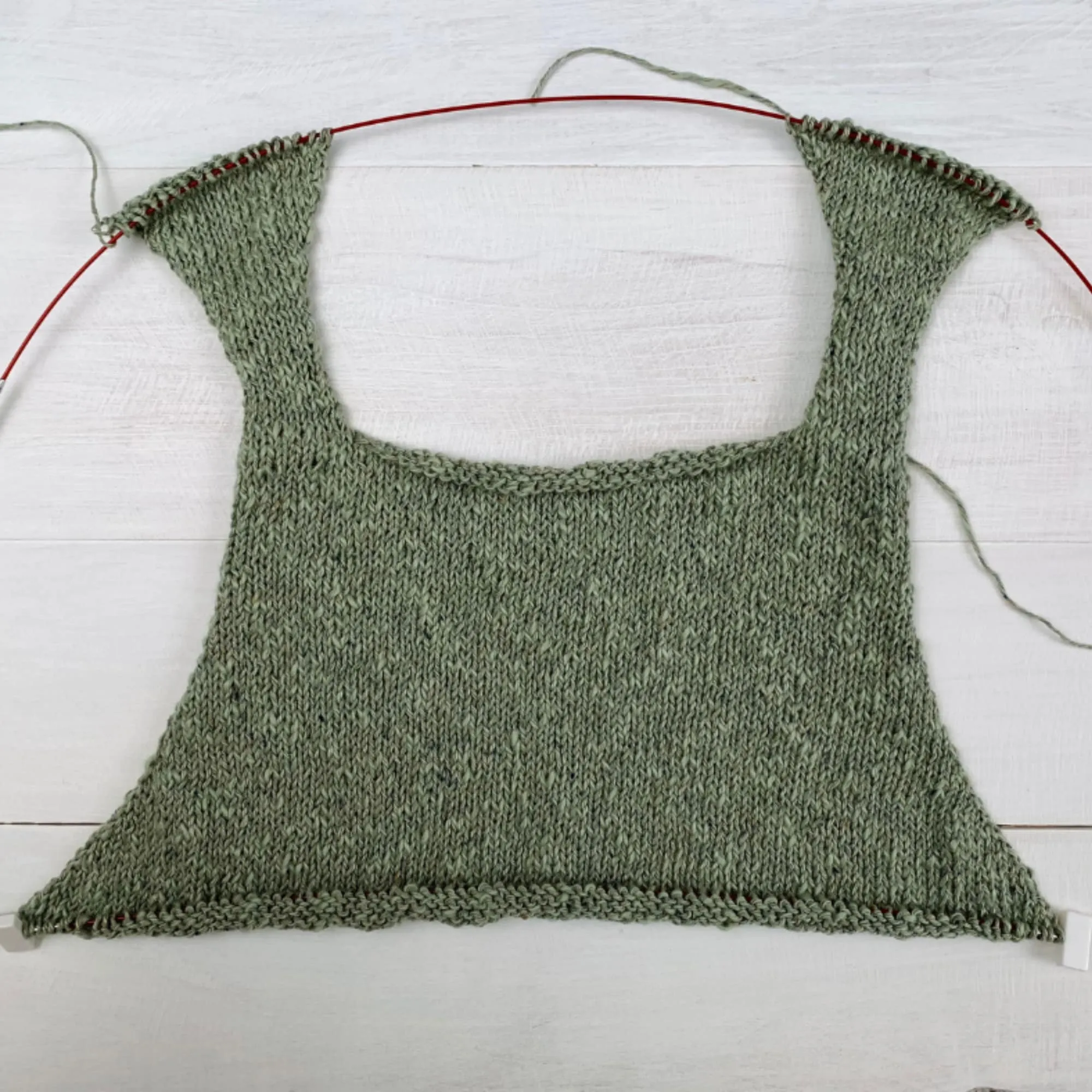 Easy Knitted Tank Top Pattern PDF & video tutorial