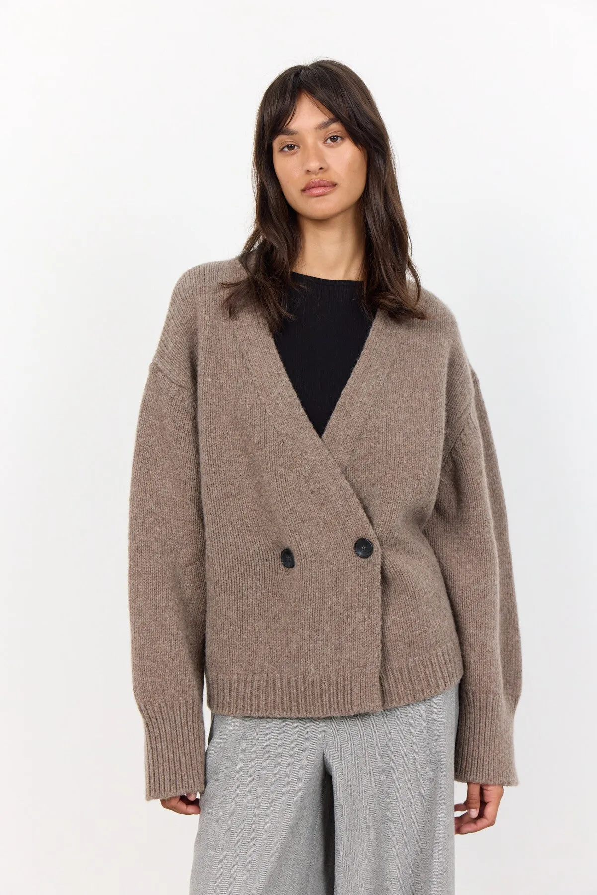 LR-PERLE 6 Cardigan Dark Sand