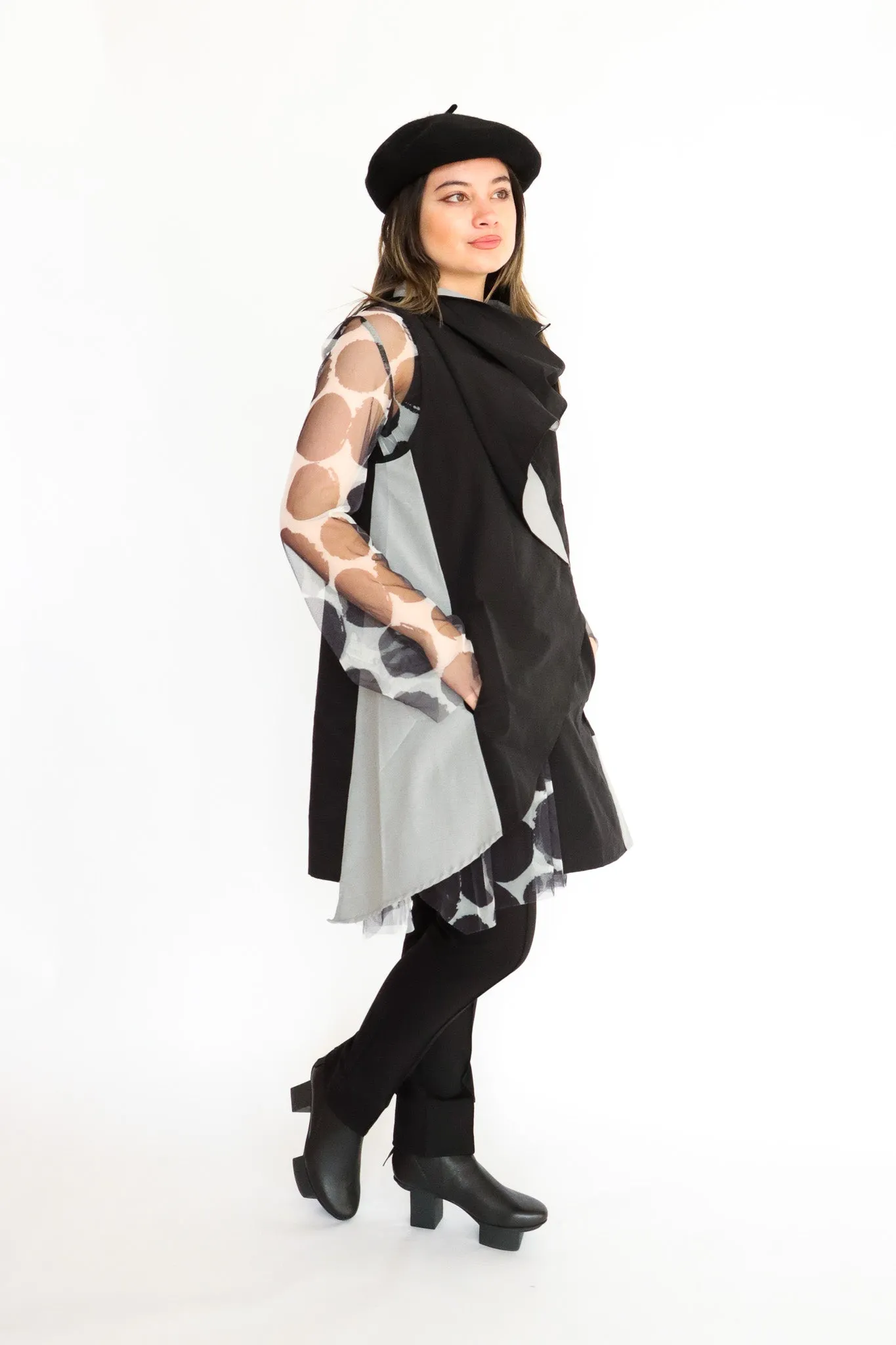 LUUKAA Cowl Vest/Tunic