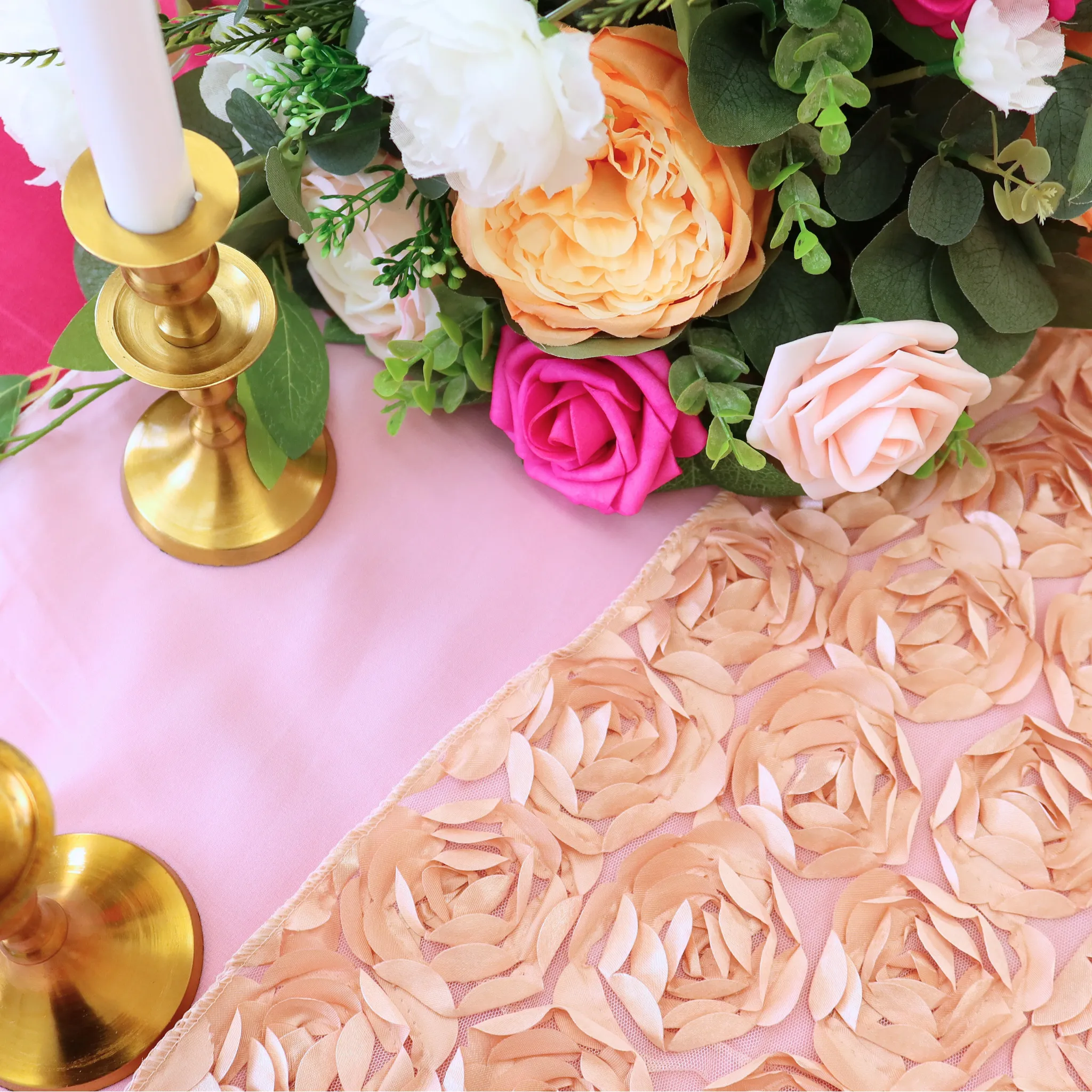 Mini Rosette on Mesh Table Runner - Blush/Rose Gold
