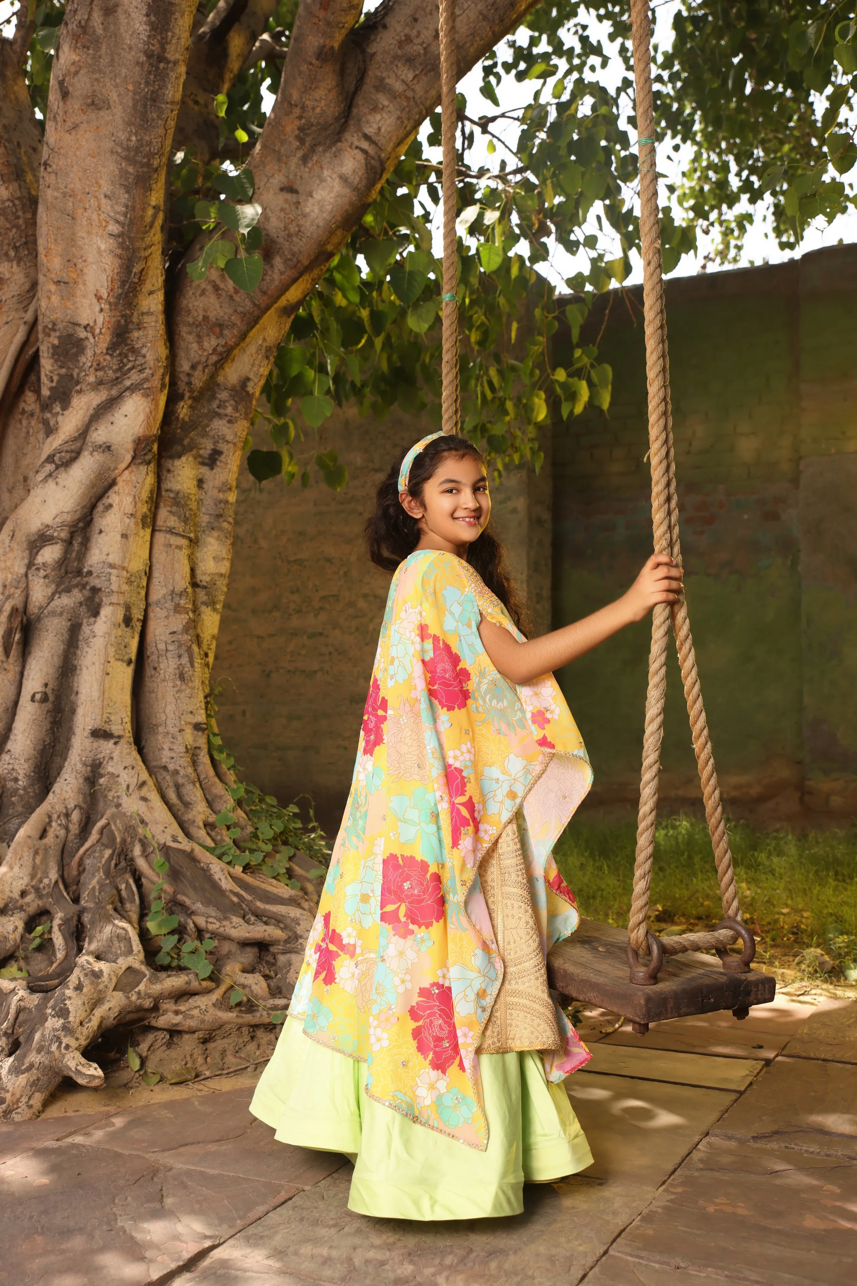 Pre Order: Green Anarkali Pant with Printed Cape