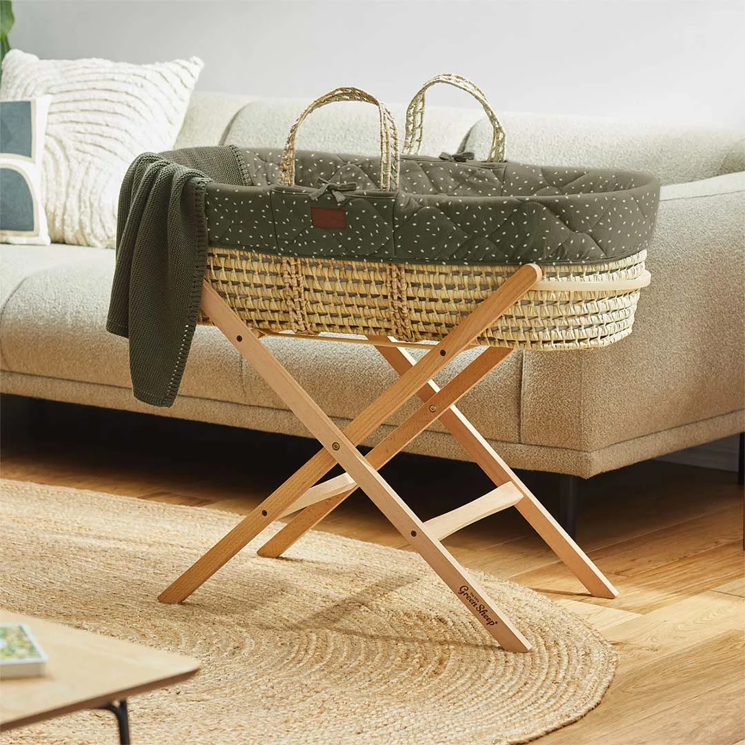 The Little Green Sheep Natural Quilted Moses Basket - Mattress   Static Stand