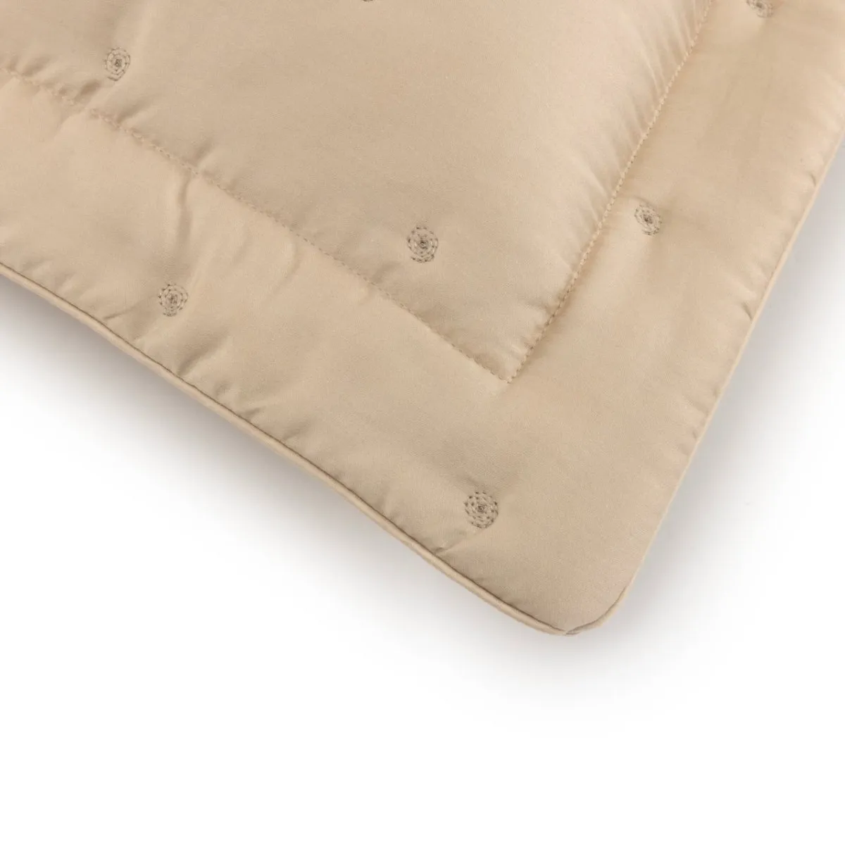 Triomphe Dune Quilts by Yves Delorme