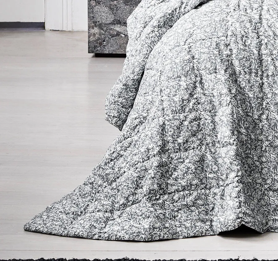 Varanasi Coverlet Mist
