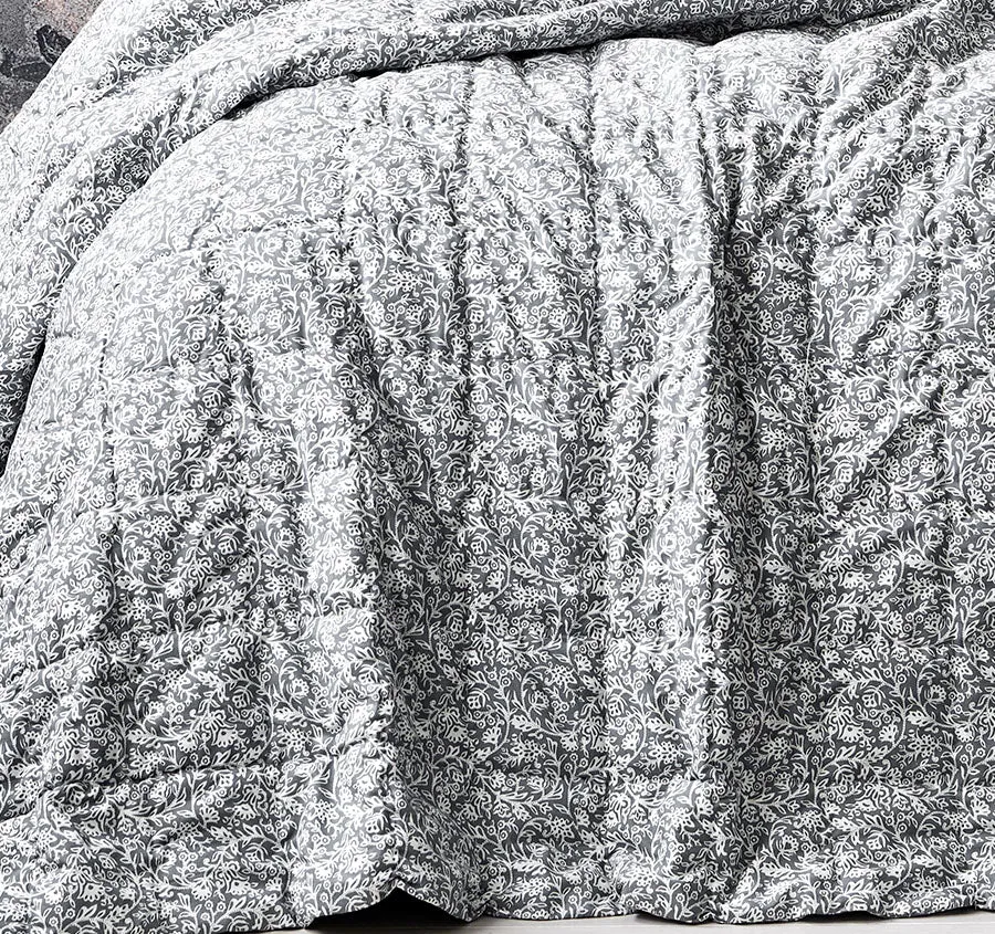 Varanasi Coverlet Mist