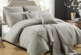 Zeus Latte Quilt Cover Set by Perle